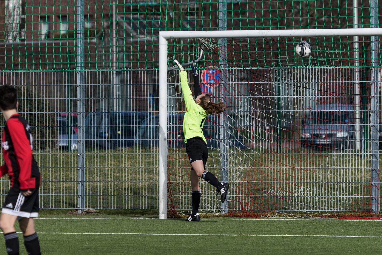 Bild 158 - B-Juniorinnen SG Weststeinburg/Bei - SV Fisia 03 : Ergebnis: 1:2